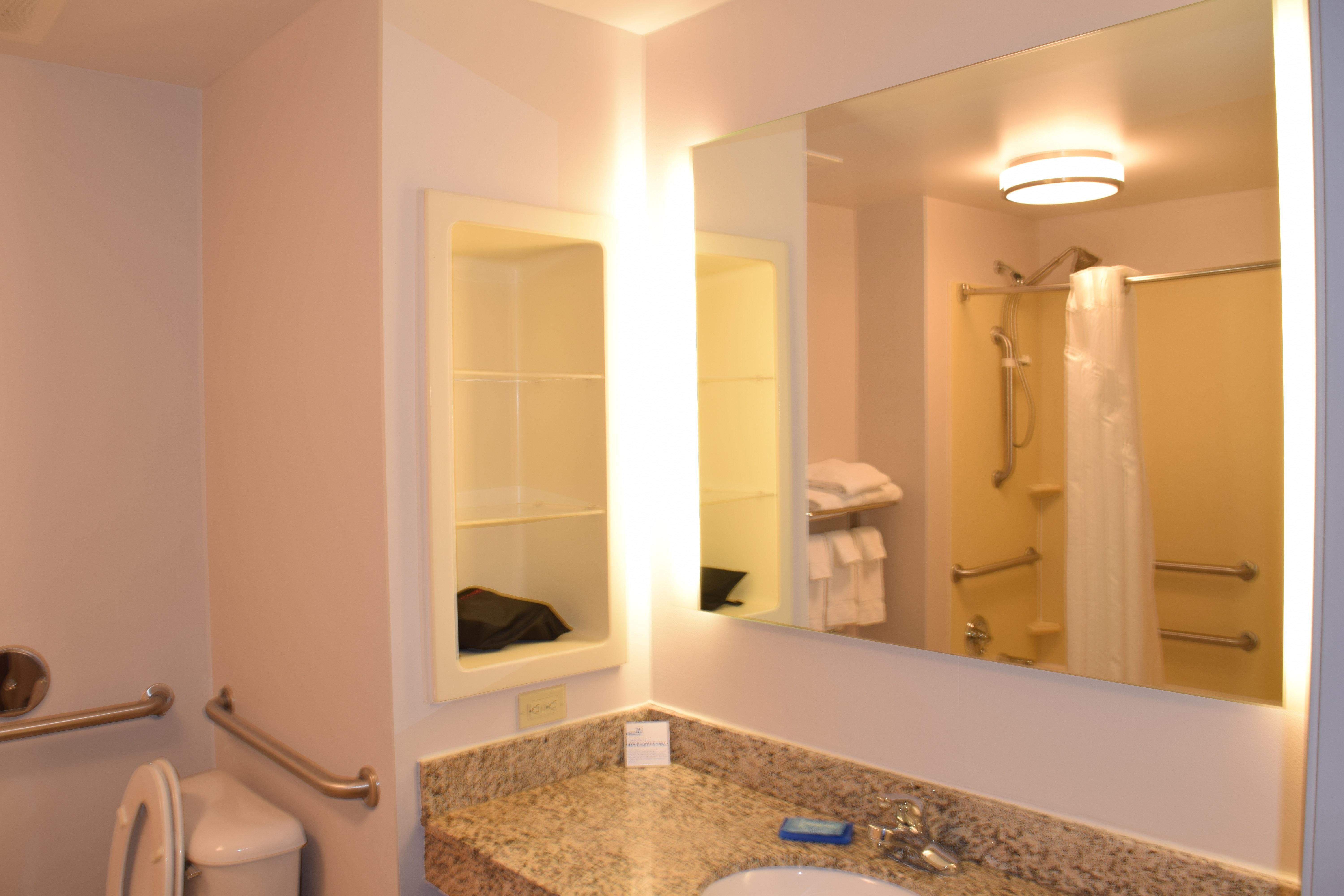 Holiday Inn Express & Suites Sparta Екстер'єр фото