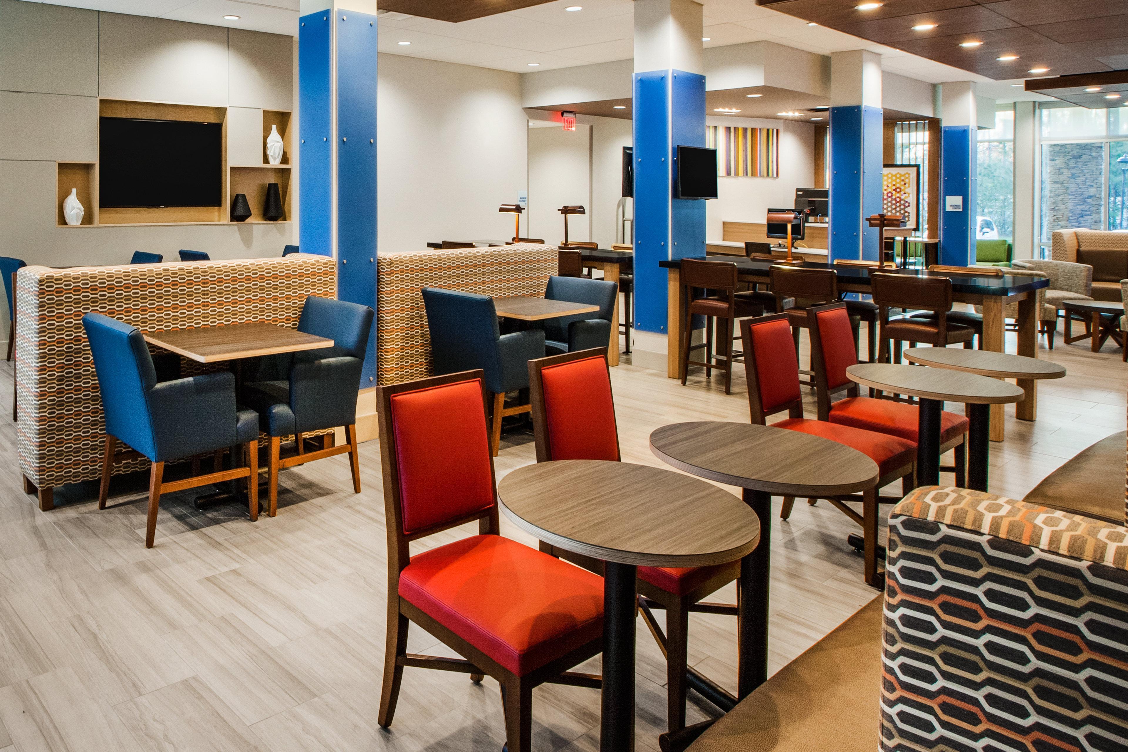 Holiday Inn Express & Suites Sparta Екстер'єр фото