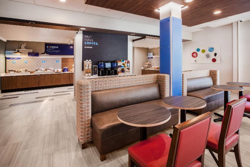 Holiday Inn Express & Suites Sparta Екстер'єр фото